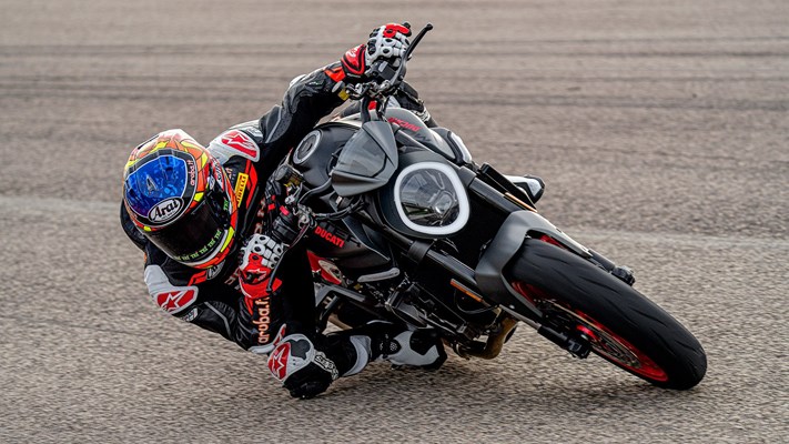 Ducati Monster () - Bild 4