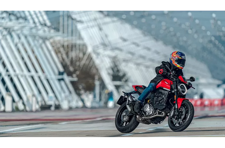 Ducati Monster 2023