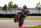 Ducati Monster 937 + 2023 Bilder