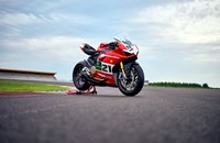 Ducati Panigale V2 Bayliss 1st Championship 20th Anniversary 2023 - Bild 16 Ducati Panigale V2 Bayliss 1st Championship 20th Anniversary 2023 - Bild 16