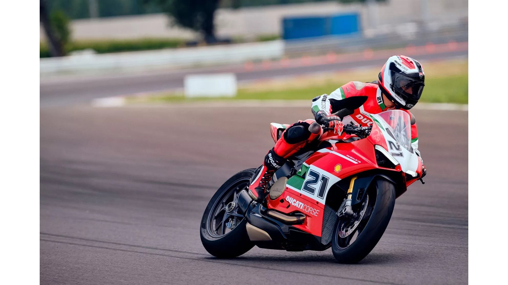 Ducati Panigale V2 Bayliss 1st Championship 20th Anniversary - Imagem 20
