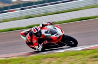 Ducati Panigale V2 Bayliss 1st Championship 20th Anniversary 2023 - Bild 23 Ducati Panigale V2 Bayliss 1st Championship 20th Anniversary 2023 - Bild 23