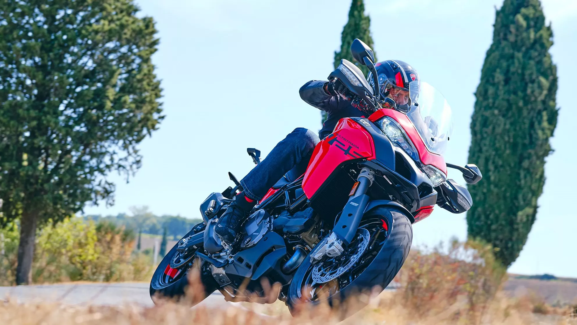 Ducati Multistrada V2 S - Image 2 Ducati Multistrada V2 S - Image 2
