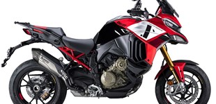 Ducati Streetfighter V4 S 2024 vs Ducati Multistrada V4 Pikes Peak 2023