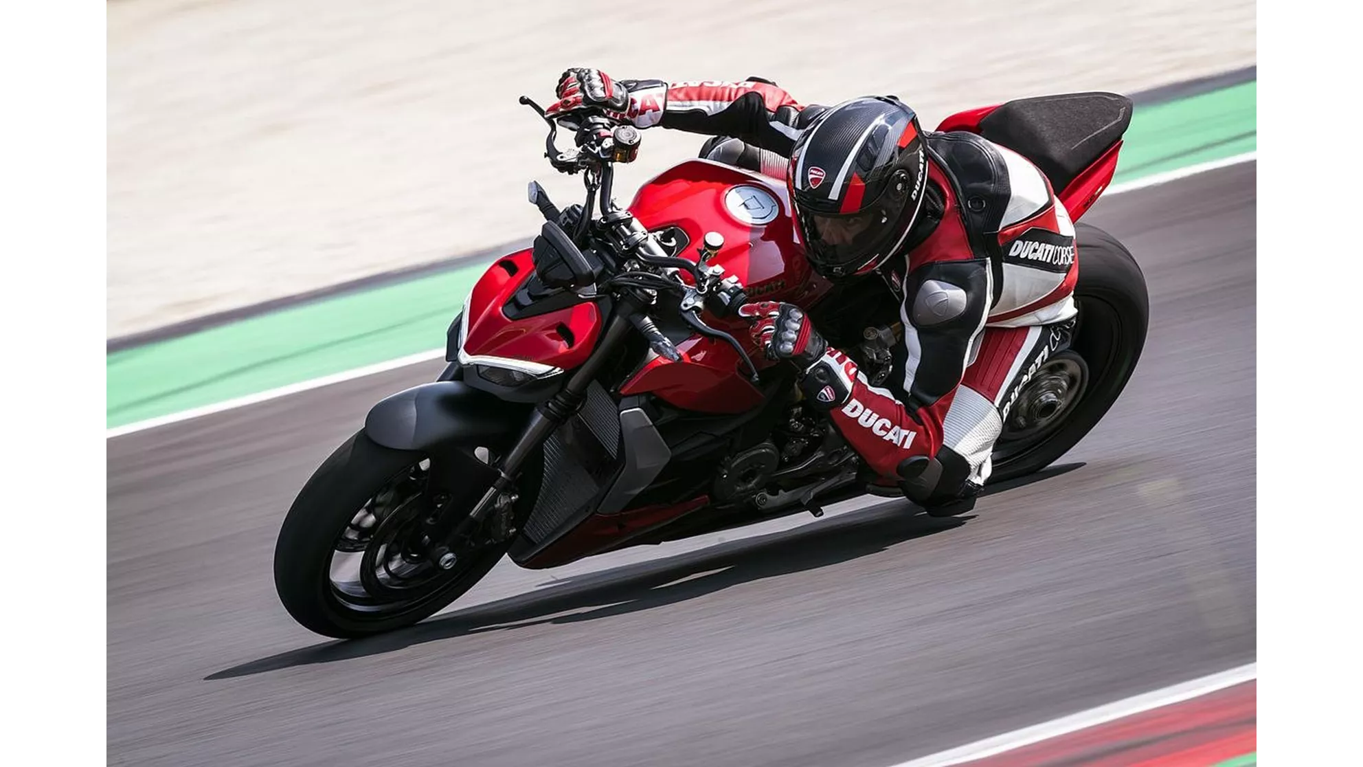 Ducati Streetfighter V2 - Image 15 Ducati Streetfighter V2 - Image 15