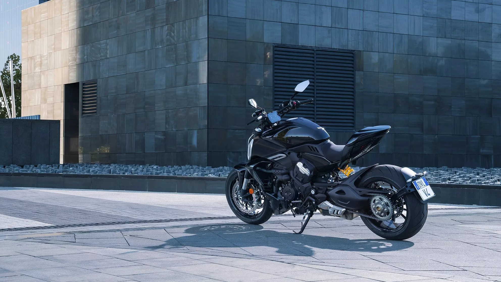 Ducati Diavel V4 - Image 2 Ducati Diavel V4 - Image 2
