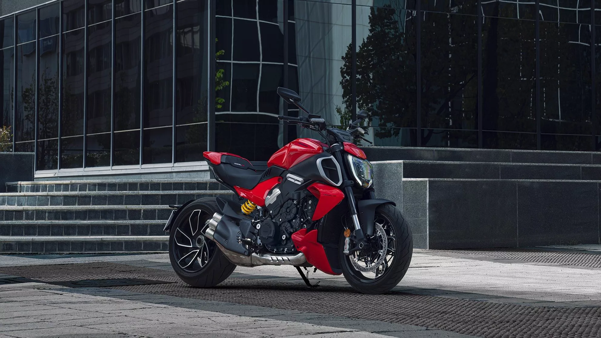 Ducati Diavel V4 - Image 14 Ducati Diavel V4 - Image 14