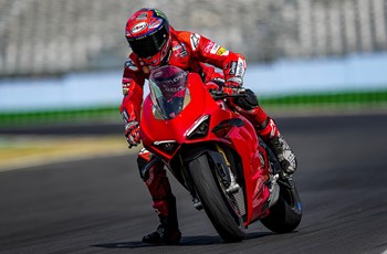 Ducati Panigale V4 S 2023 - Bild 9 Ducati Panigale V4 S 2023 - Bild 9
