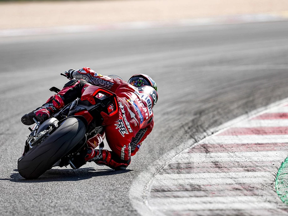Ducati Panigale V4 S Bild 11: Ducati Panigale V4 S
