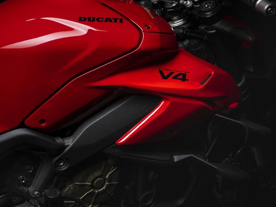 Ducati Streetfighter V4 Bild 2: Ducati Streetfighter V4