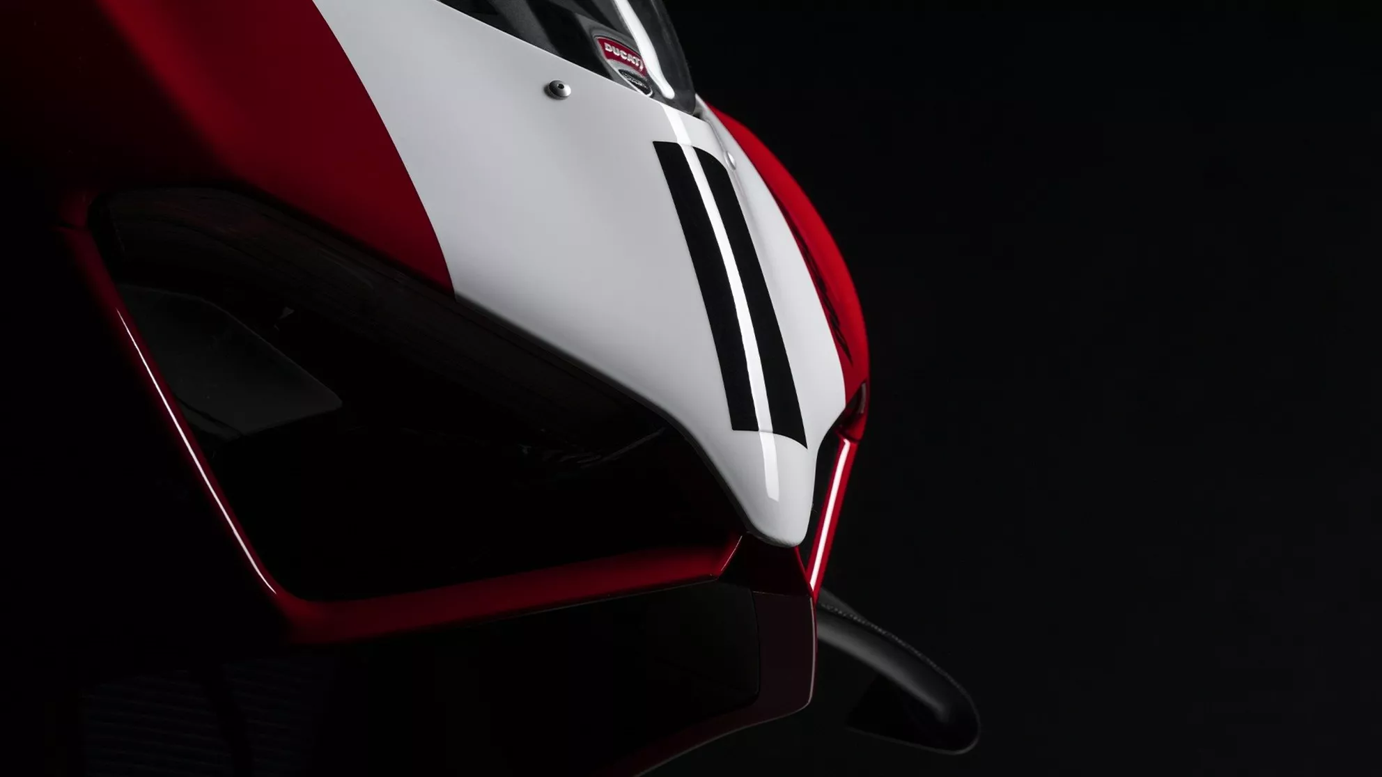 Ducati Panigale V4 R - Image 3 Ducati Panigale V4 R - Image 3