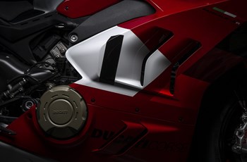 Ducati Panigale V4 R 2023 - Bild 6 Ducati Panigale V4 R 2023 - Bild 6