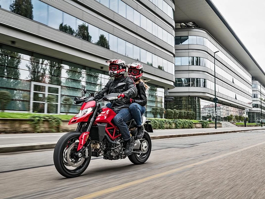 Ducati Hypermotard 950 Bild 12: Ducati Hypermotard 950