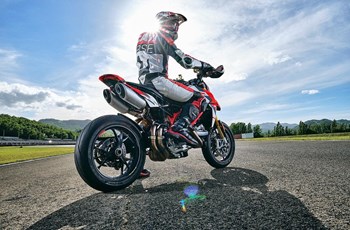 Ducati Hypermotard 950 SP 2023 - Bild 11 Ducati Hypermotard 950 SP 2023 - Bild 11