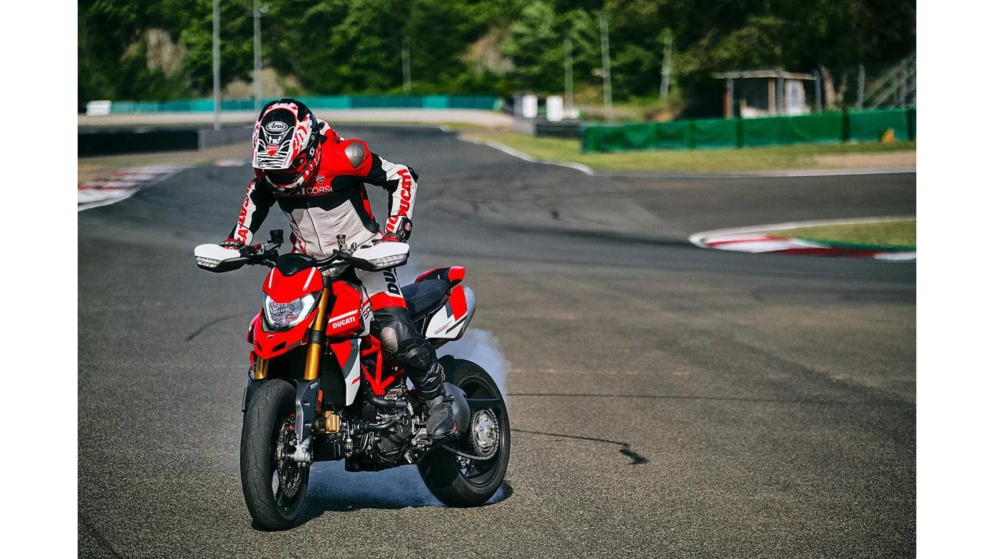 Ducati Hypermotard 950 SP - Image 10 Ducati Hypermotard 950 SP - Image 10