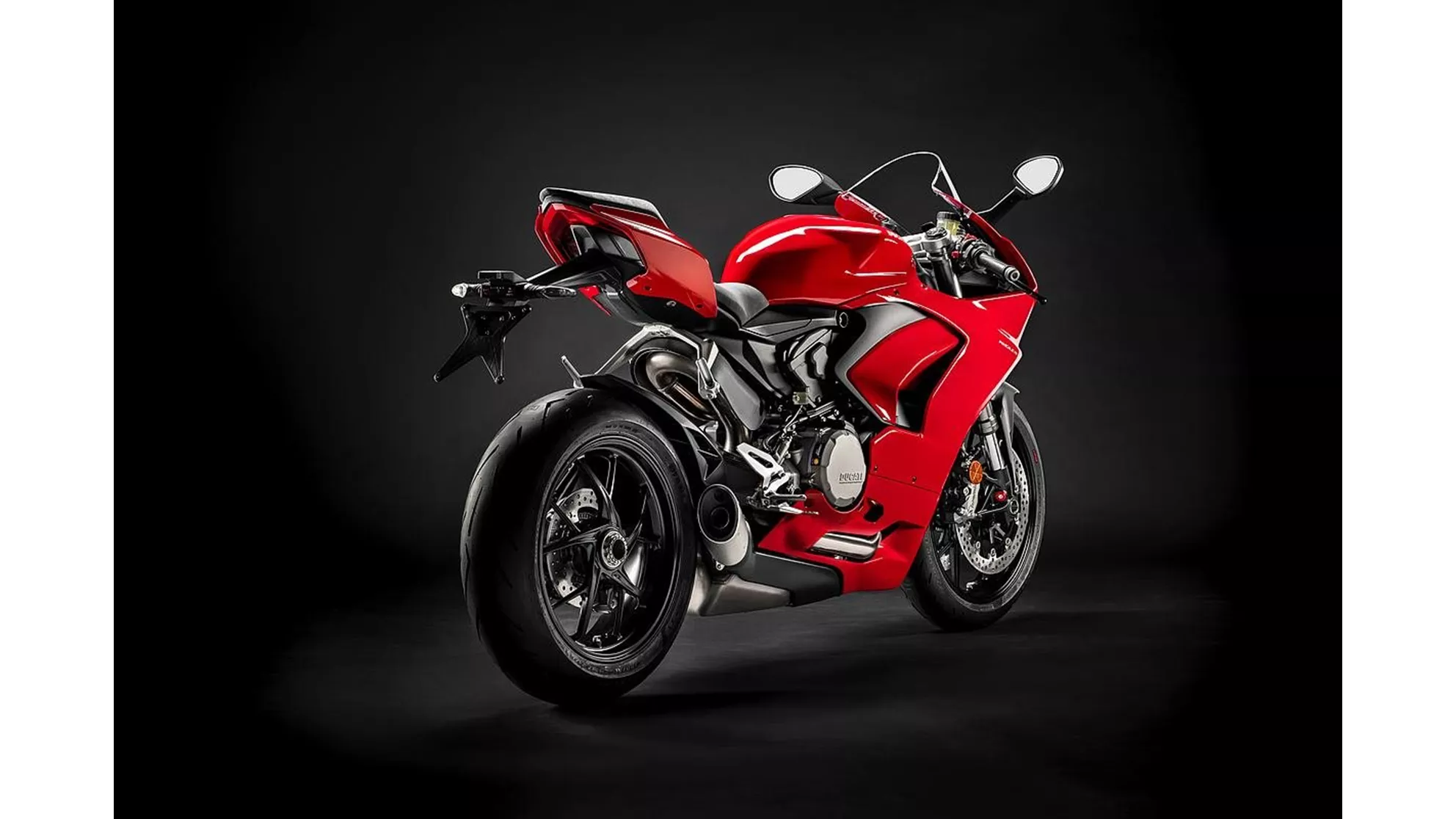 Ducati Panigale V2 - Image 2 Ducati Panigale V2 - Image 2