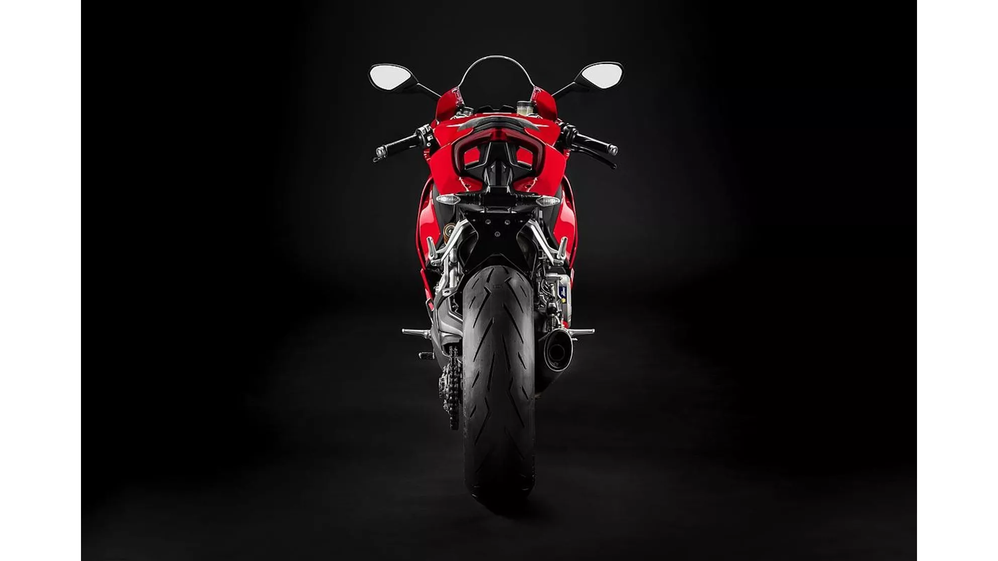 Ducati Panigale V2 - Image 5 Ducati Panigale V2 - Image 5