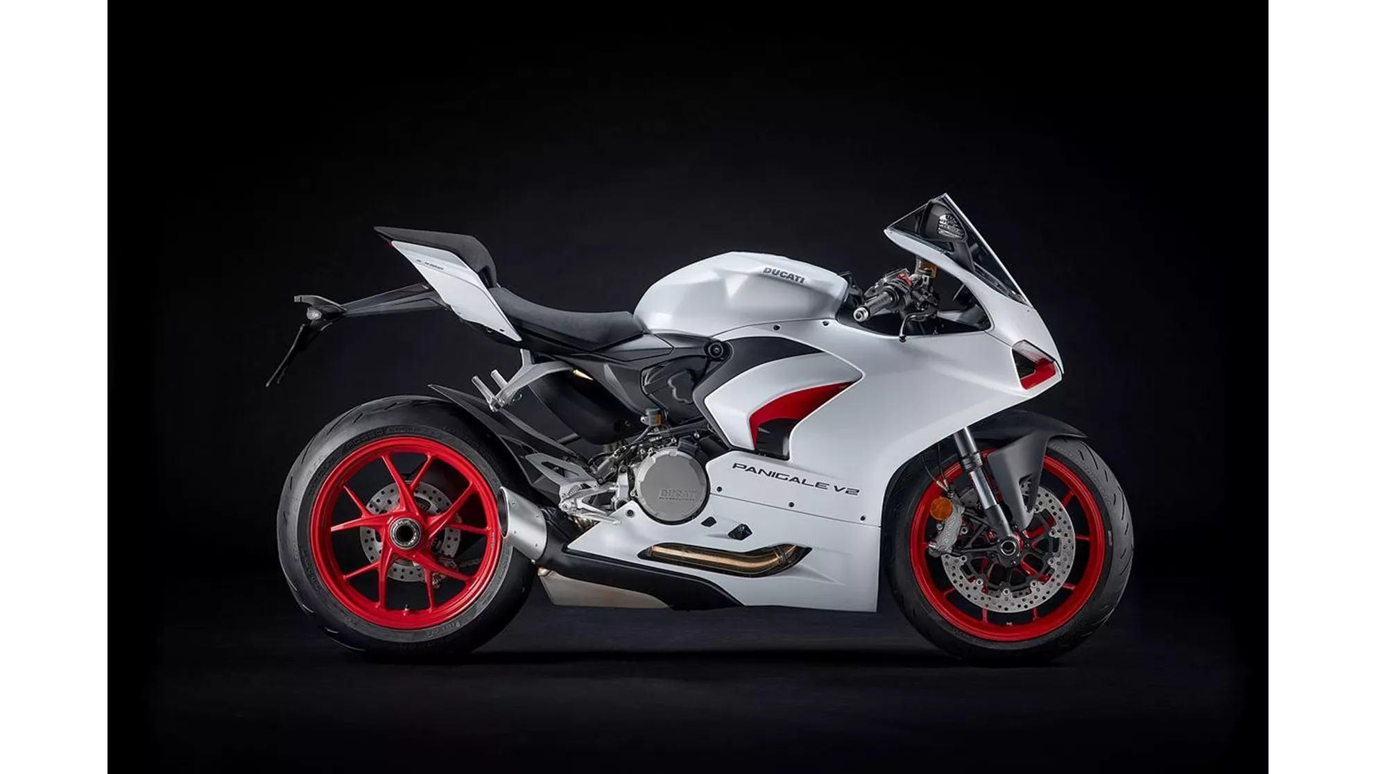 Ducati Panigale V2 - Image 13 Ducati Panigale V2 - Image 13