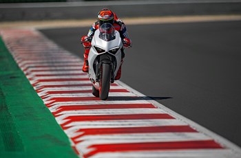 Ducati Panigale V2 2023 - Bild 23 Ducati Panigale V2 2023 - Bild 23