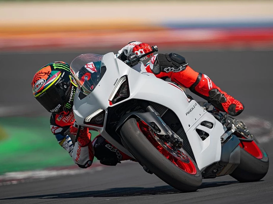 Ducati Panigale V2 Bild 2: Ducati Panigale V2