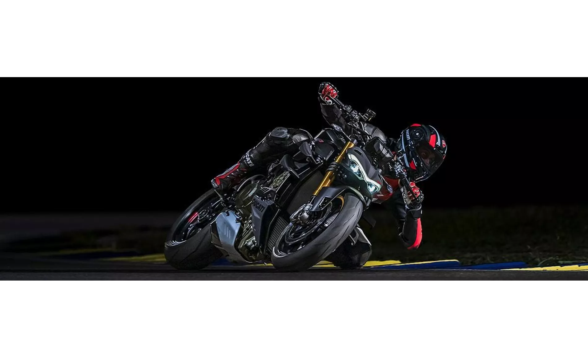 Ducati Streetfighter V4 S 2023