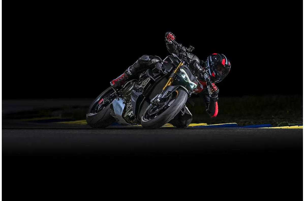 Ducati Streetfighter V4 S Ducati Streetfighter V4 S