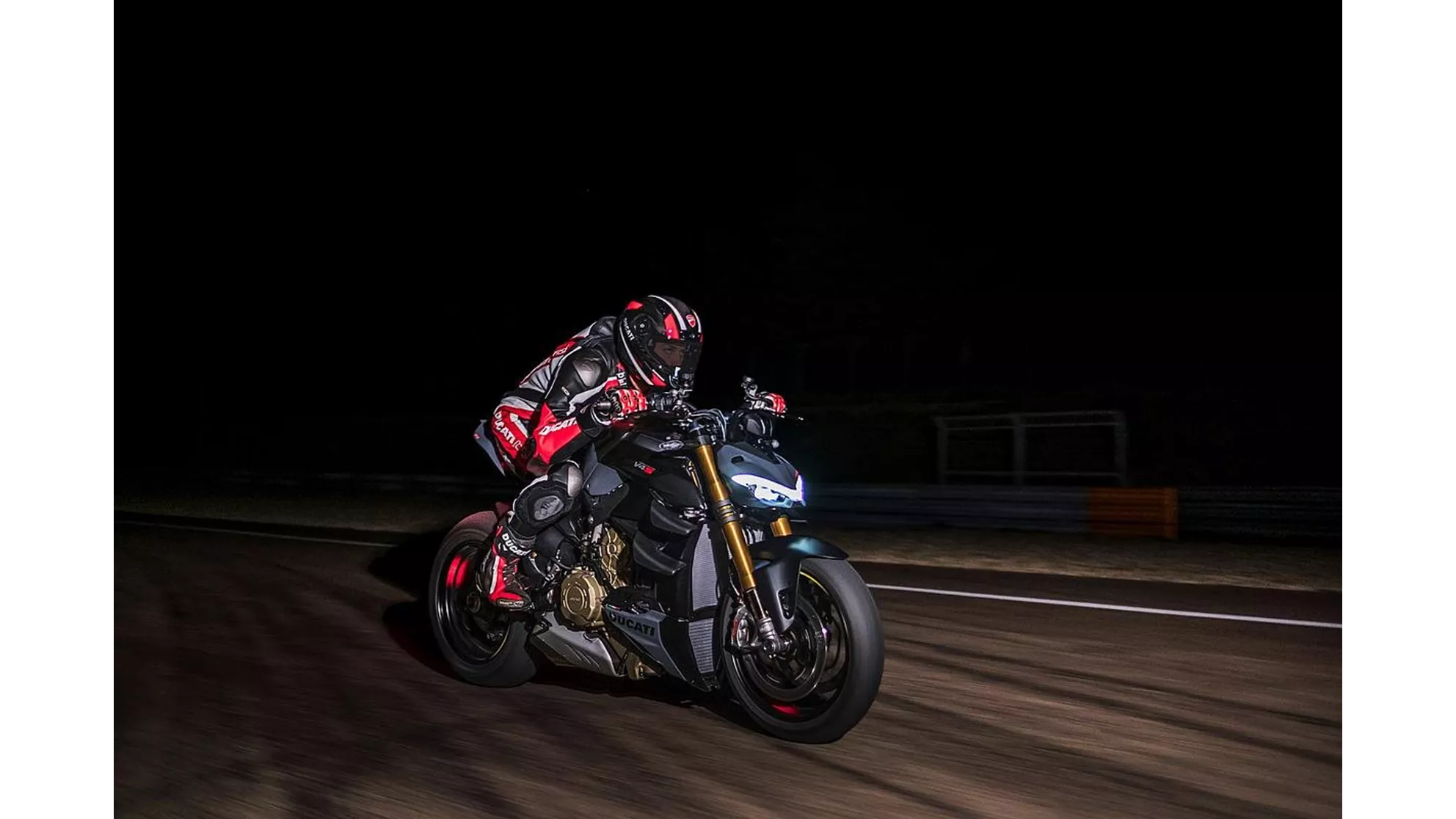 Ducati Streetfighter V4 S - Image 9 Ducati Streetfighter V4 S - Image 9