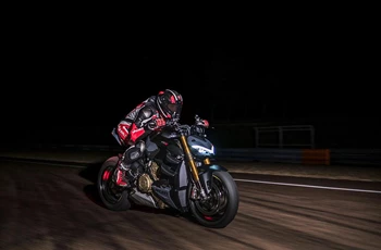 Ducati Streetfighter V4 S 2023 - Bild 12 Ducati Streetfighter V4 S 2023 - Bild 12