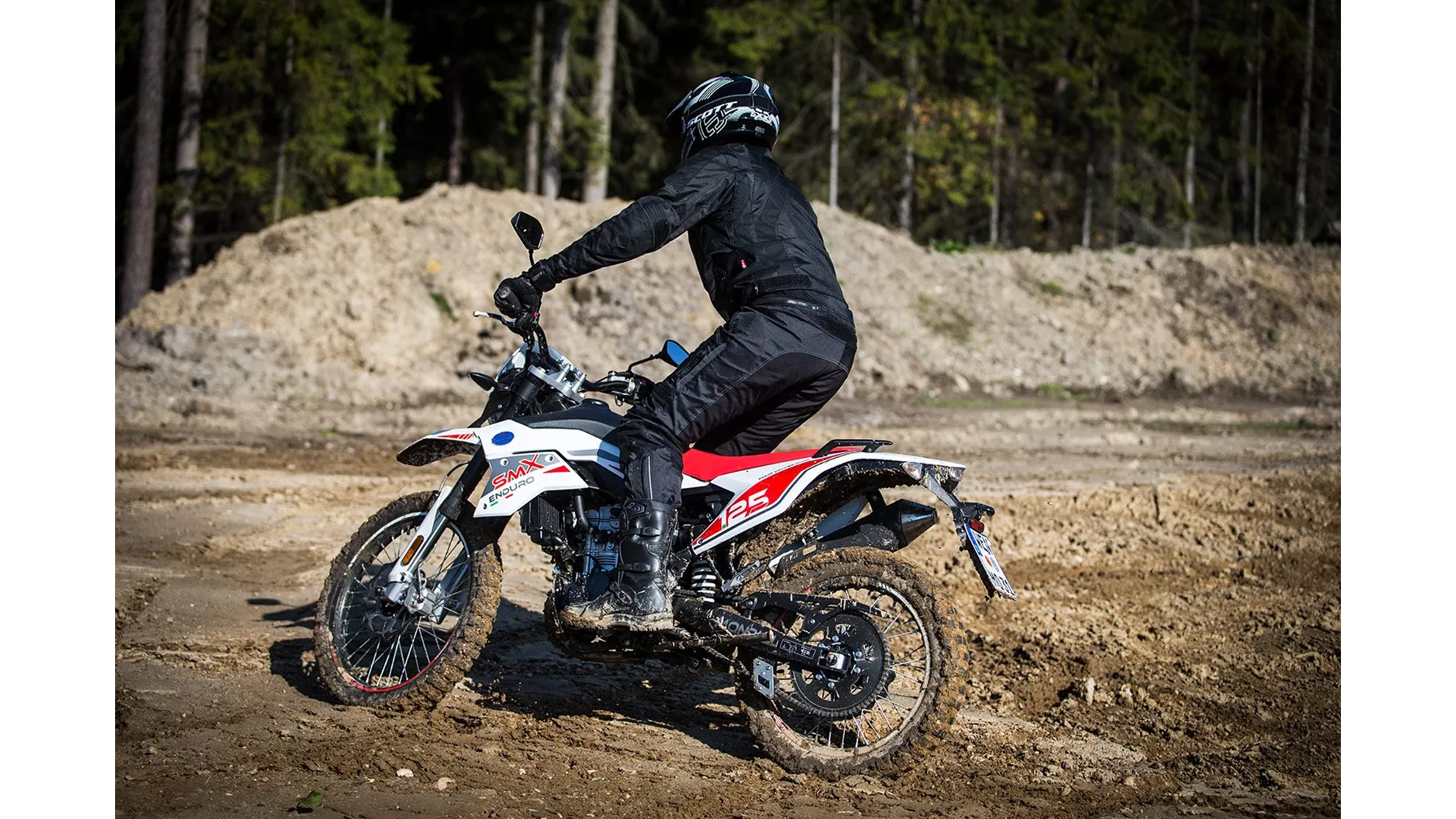 FB Mondial SMX 125i Enduro - Image 1 FB Mondial SMX 125i Enduro - Image 1