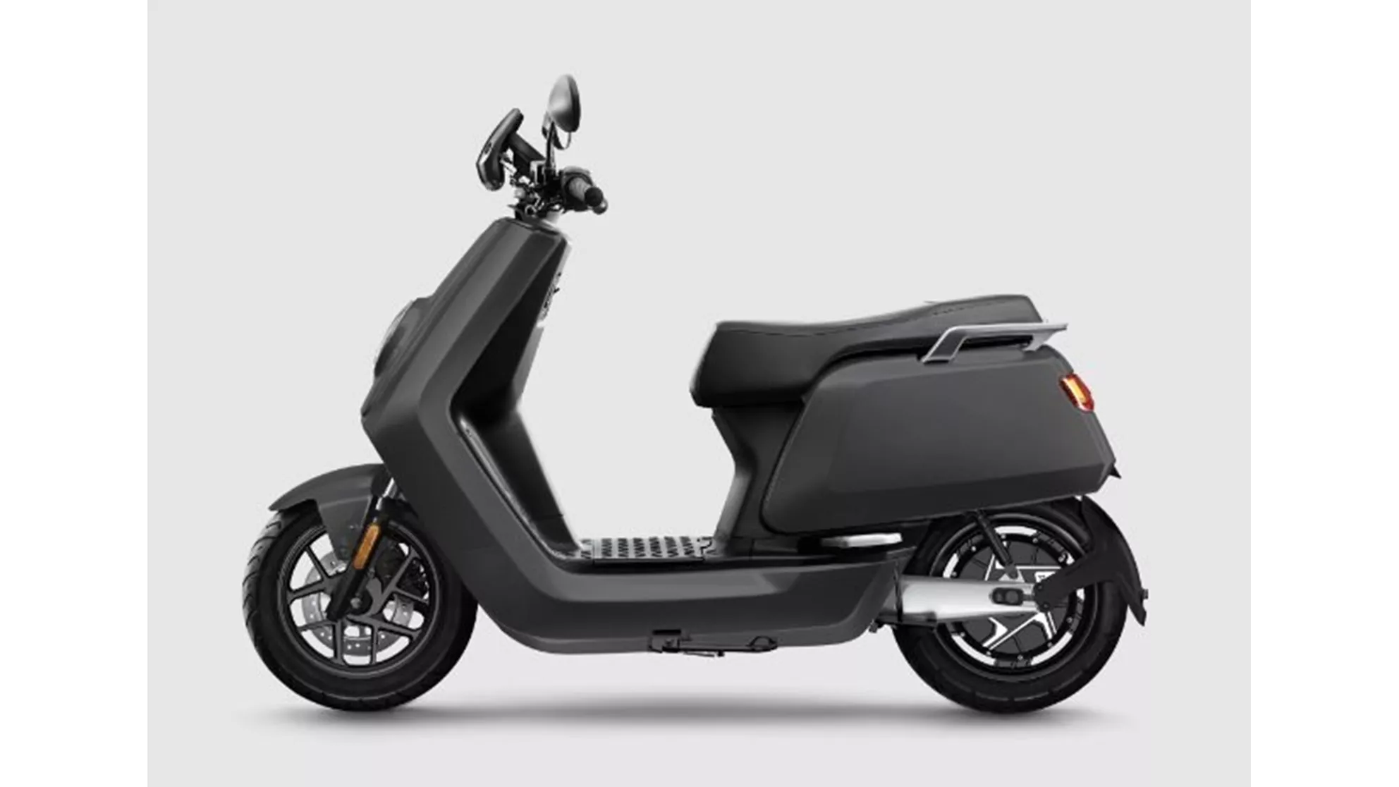 NIU NQiGT/S - Image 2 NIU NQiGT/S - Image 2