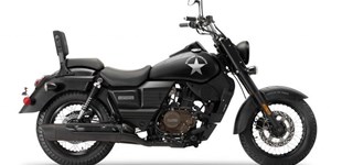 Motron Revolver 125 2023 vs United Motors UM Renegade Commando 125 2023