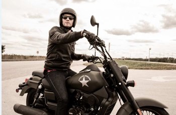 United Motors UM Renegade Commando 125 2023 - Bild 6