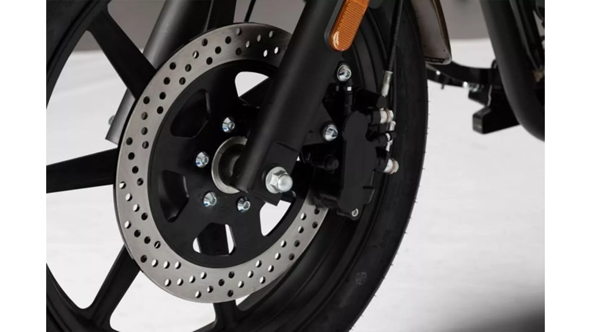 United Motors UM Renegade Sport 125 - Image 2 United Motors UM Renegade Sport 125 - Image 2