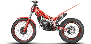 Fantic XMF 125 Performance 2023 vs Beta Evo 125 2T 2023 Fantic XMF 125 Performance 2023 vs Beta Evo 125 2T 2023