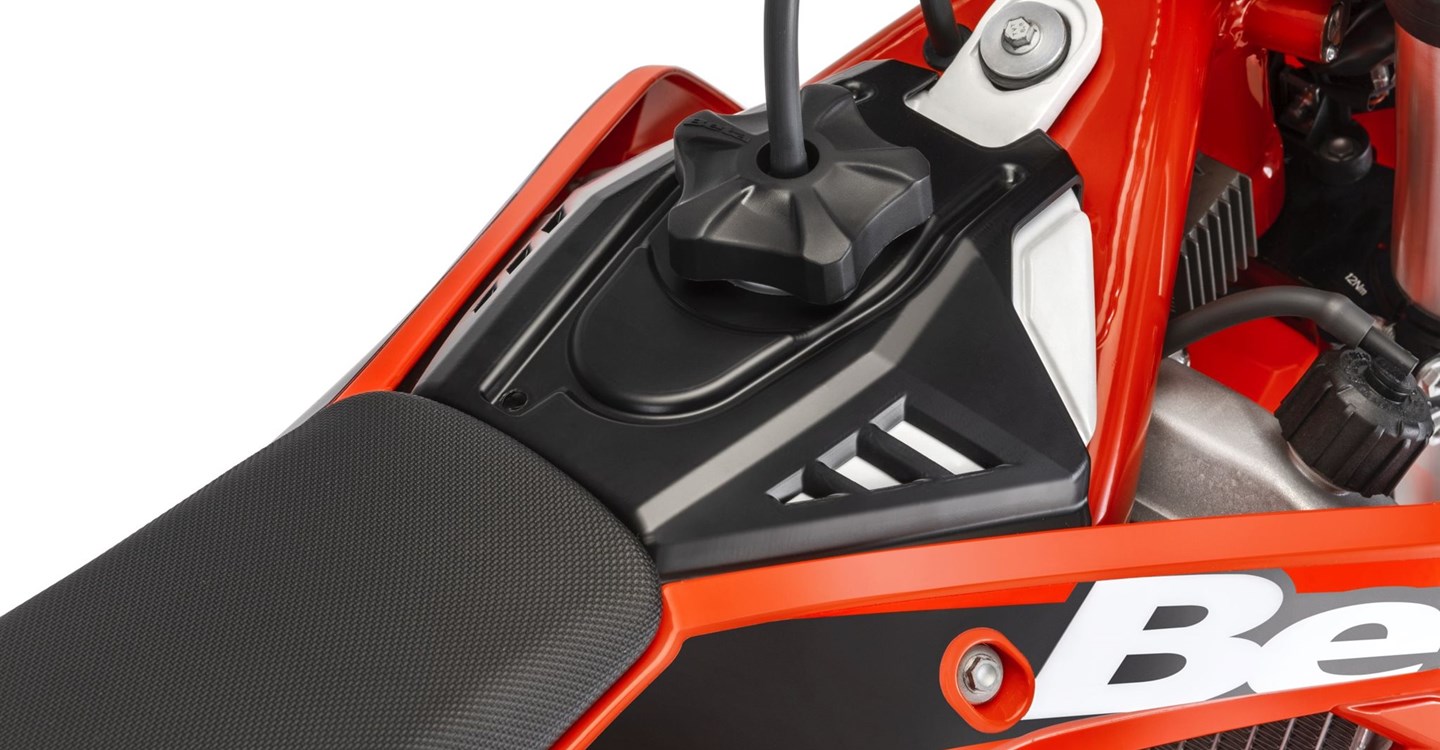 Beta Xtrainer 300