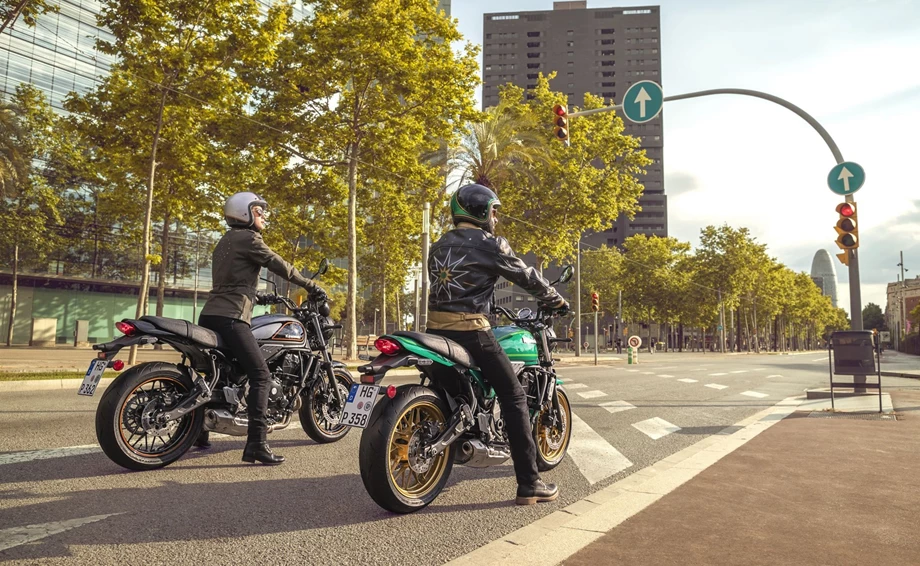 Kawasaki Z650 RS Bild 3: Kawasaki Z650 RS