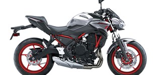 Kawasaki Z650 2023 vs Yamaha MT-07 2014