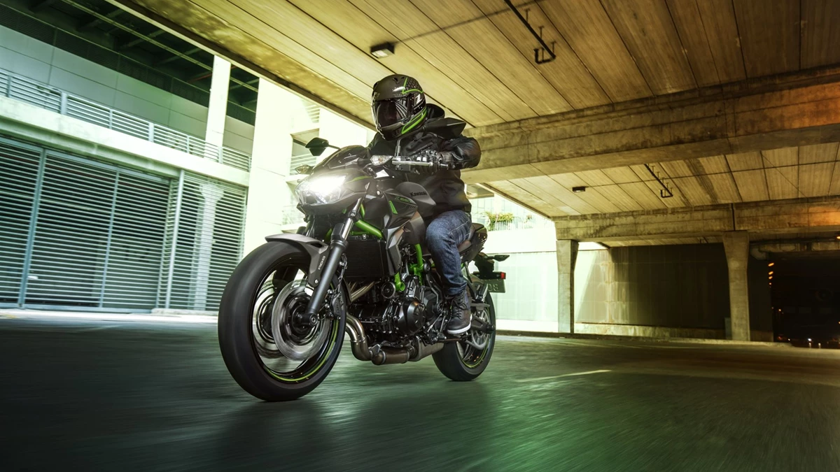 Kawasaki Z650 Bild 17: Kawasaki Z650