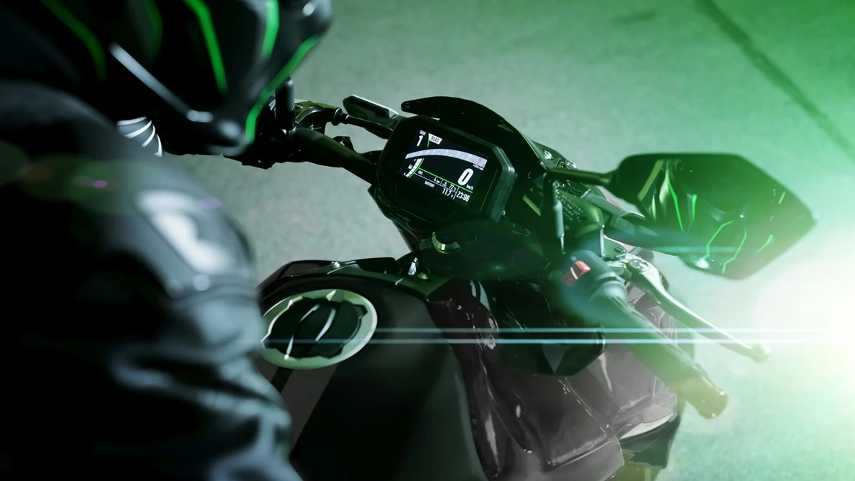 Kawasaki Z900 Bild 3: Kawasaki Z900
