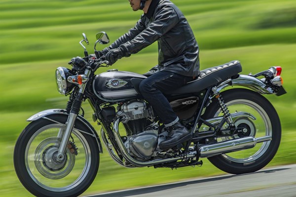 Kawasaki W 800 () - Bild 3