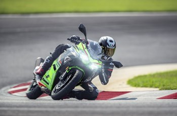Kawasaki Ninja 400 2023 - Bild 7 Kawasaki Ninja 400 2023 - Bild 7