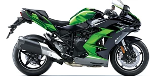 Kawasaki Ninja H2 SX SE 2023 vs Ducati Monster 797 2017 Kawasaki Ninja H2 SX SE 2023 vs Ducati Monster 797 2017