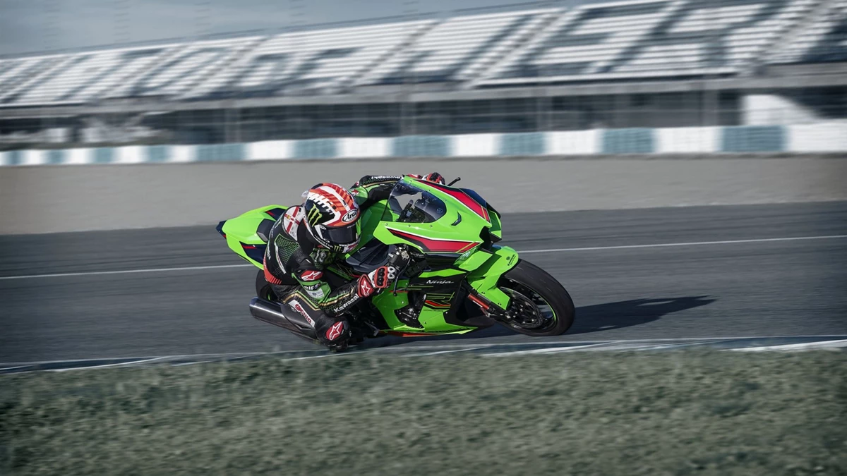 Kawasaki Ninja ZX-10R Bild 4: Kawasaki Ninja ZX-10R