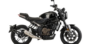 Voge 300AC 2023 vs Mash Five Hundred 2023