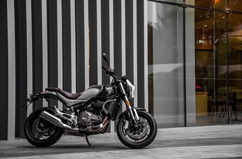 QJ Motor SRV 550 2023 - Bild 4