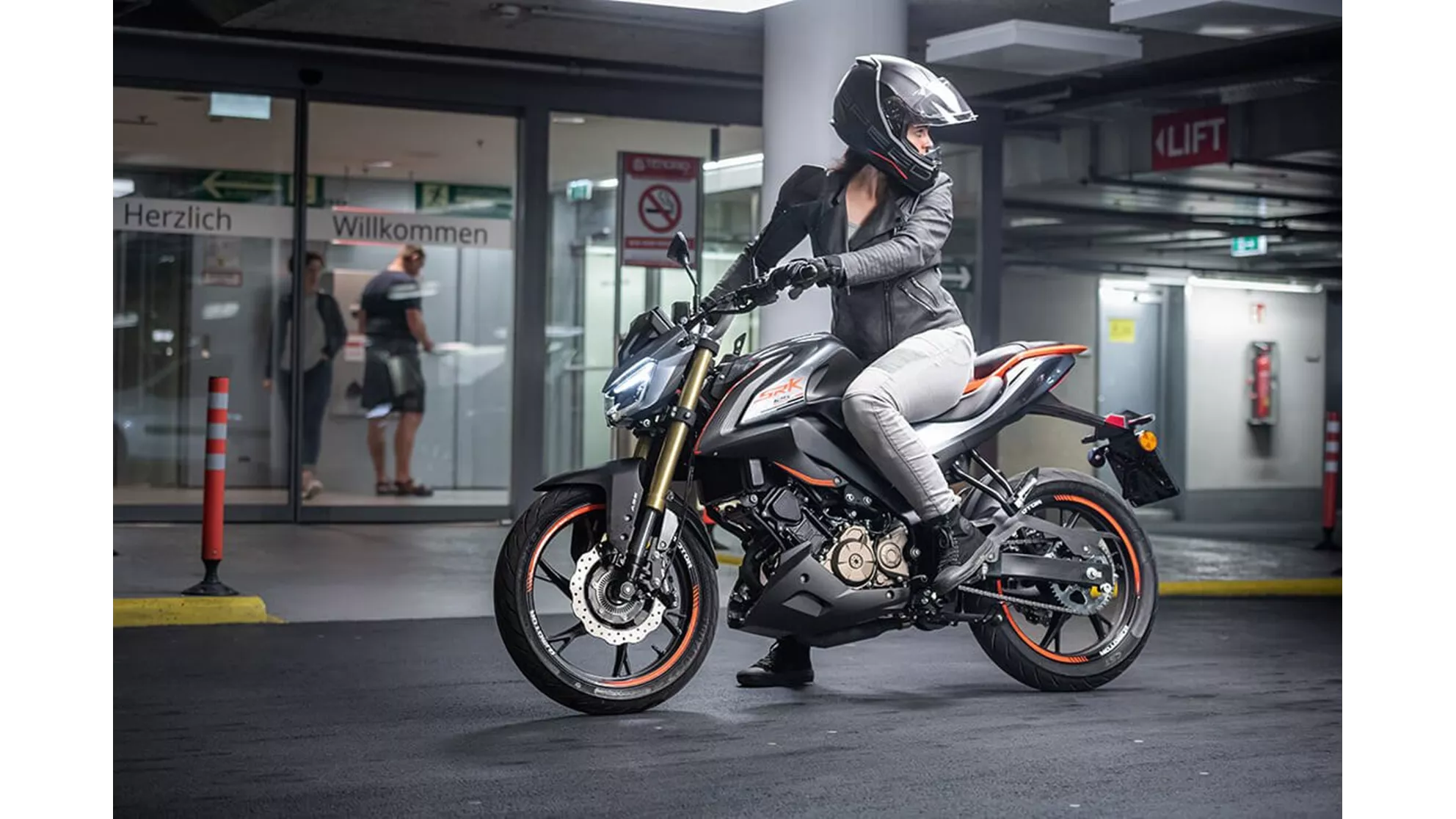 QJ Motor SRK 125 S - Image 1 QJ Motor SRK 125 S - Image 1