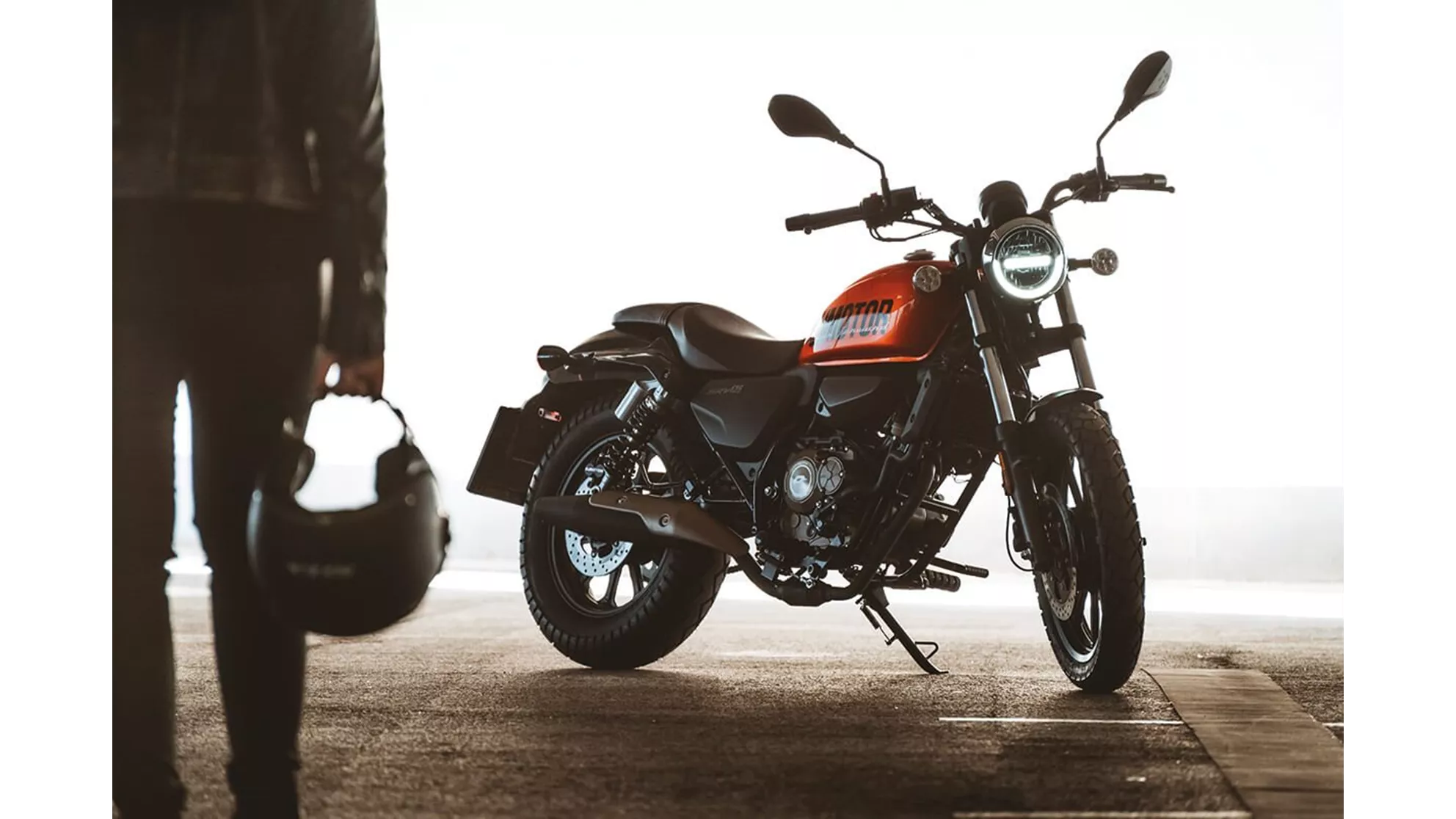 QJ Motor SRV 125 - Image 2 QJ Motor SRV 125 - Image 2