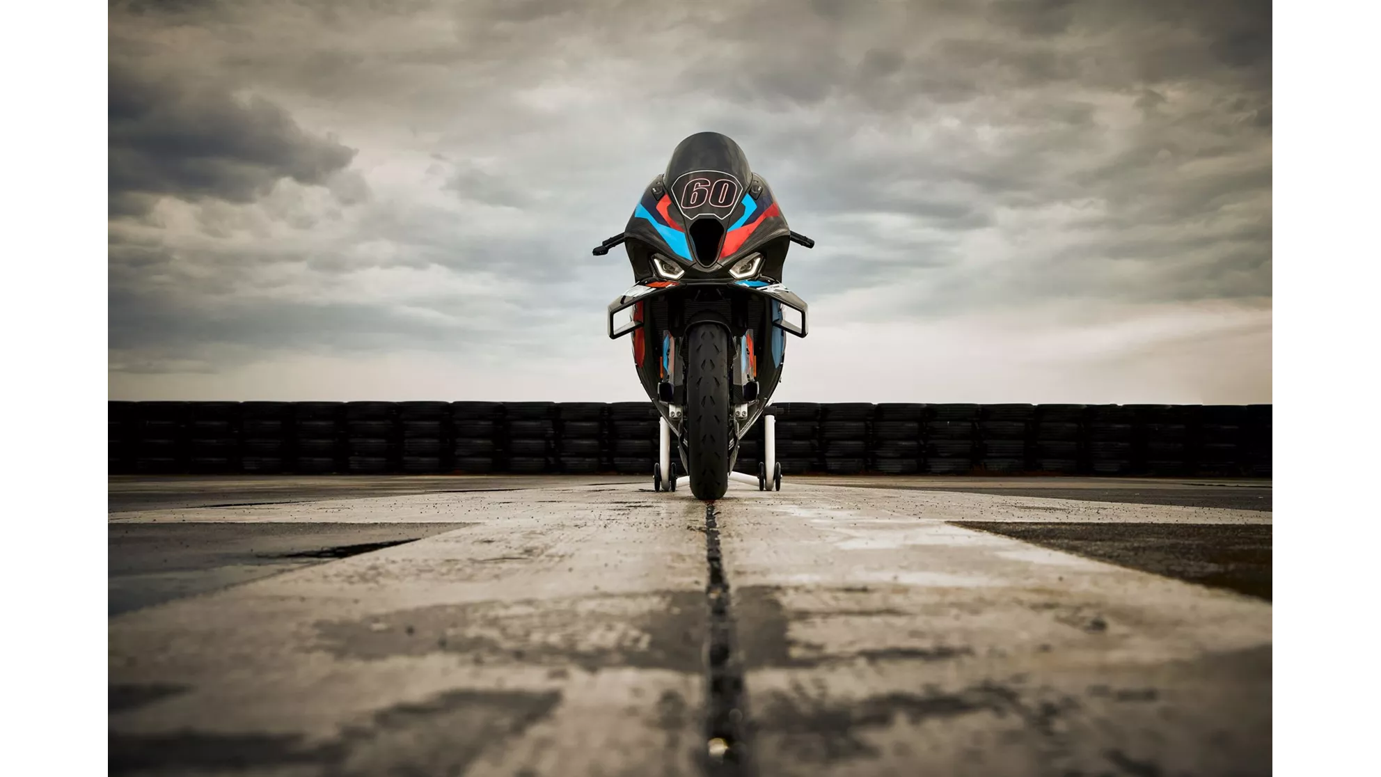 BMW M 1000 RR - Image 1 BMW M 1000 RR - Image 1