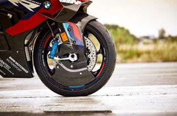 BMW M 1000 RR 2023 - Bild 22 BMW M 1000 RR 2023 - Bild 22