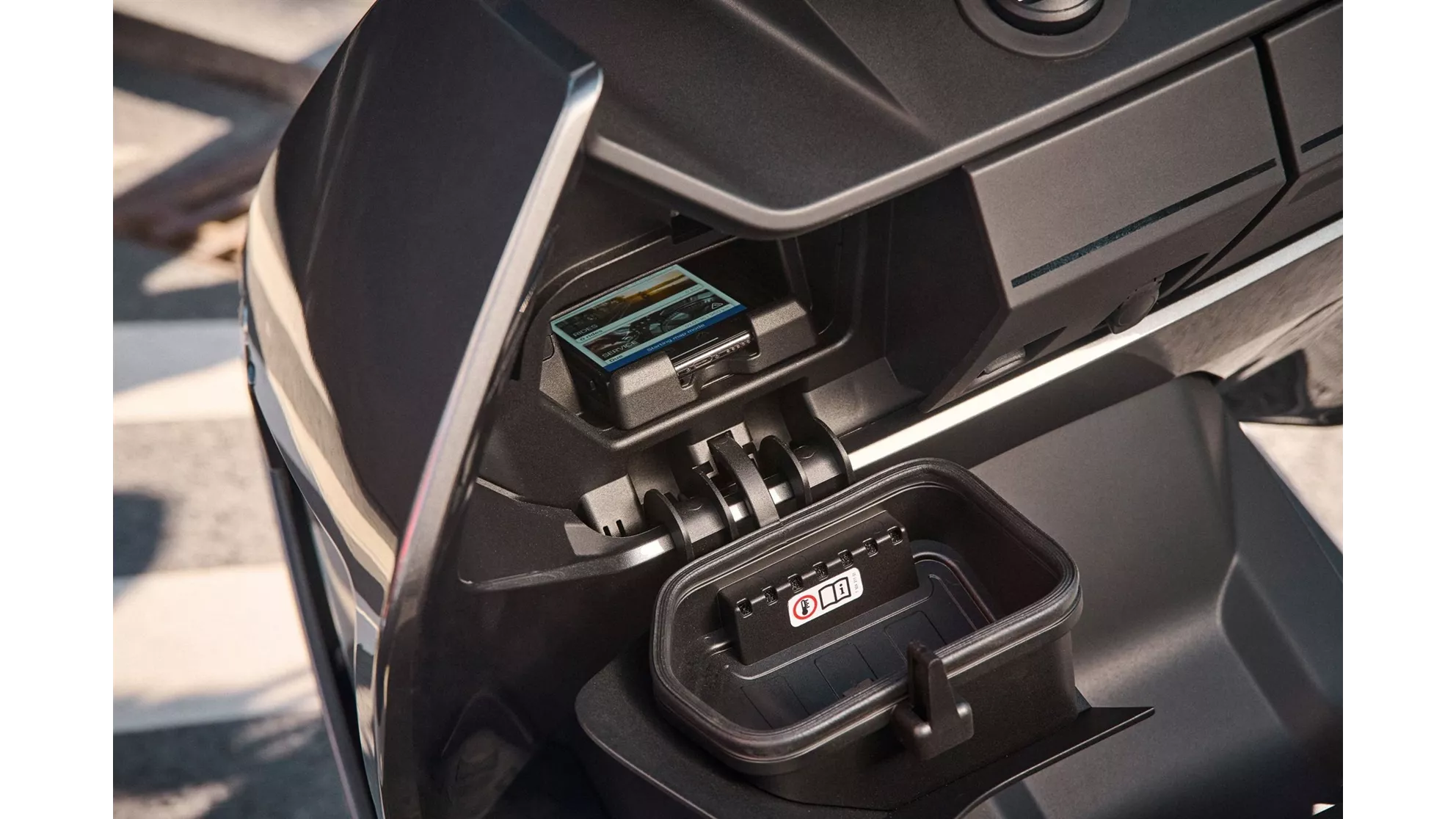 BMW CE 04 - Image 23 BMW CE 04 - Image 23